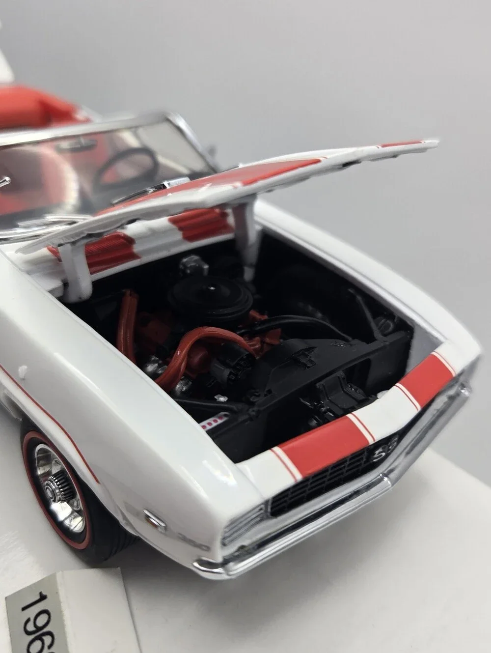 Danbury Mint 24 scale